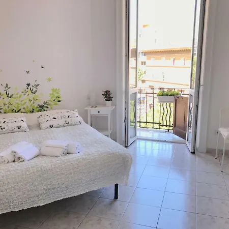 Di Paola E Luciano Appartement *